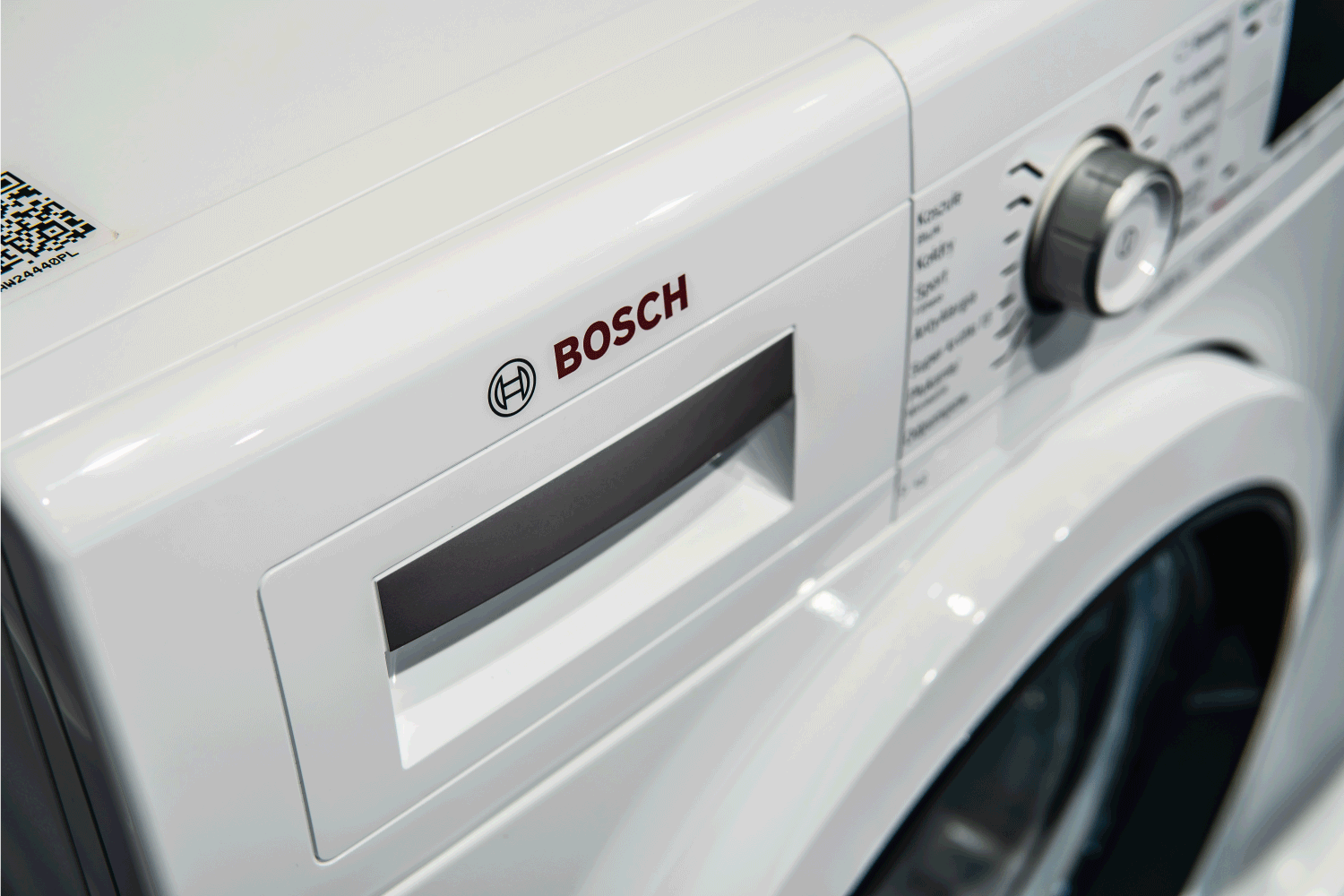 Bảo hành máy giặt Bosch chính hãng, dịch vụ bảo trì, sửa chữa và hỗ trợ khách hàng tại Việt Nam. Địa chỉ tin cậy cho quyền lợi bảo hành thiết bị Bosch.