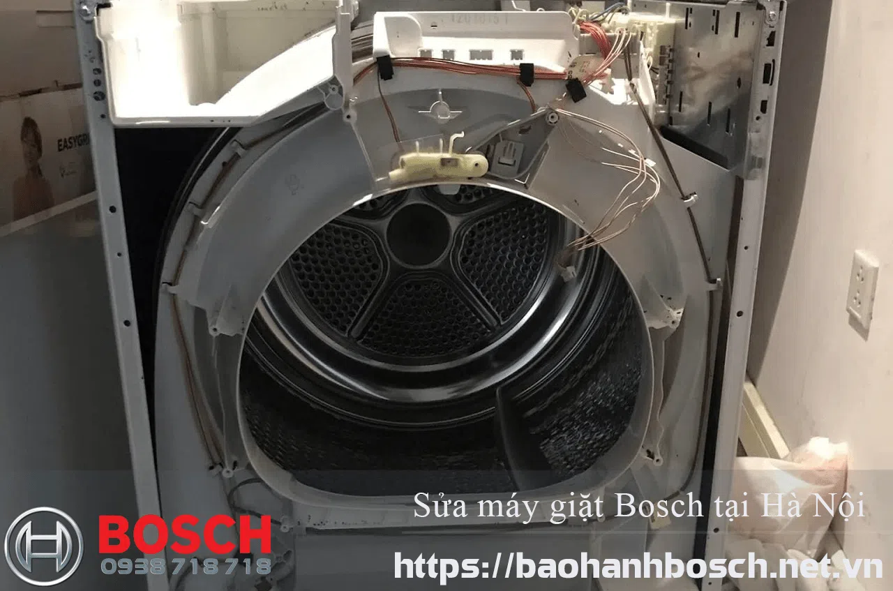 Lồng máy giặt Bosch đang tháo ra bảo trì và sửa chữa tại Hà Nội, dịch vụ bảo hành Bosch uy tín, chuyên nghiệp, đảm bảo chất lượng, linh kiện chính hãng.